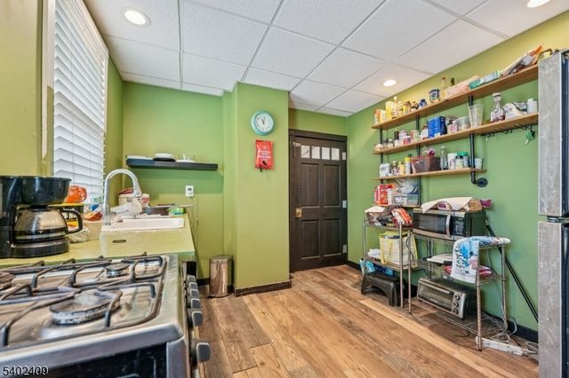 67 Ford Rd, Denville Twp., NJ 07834