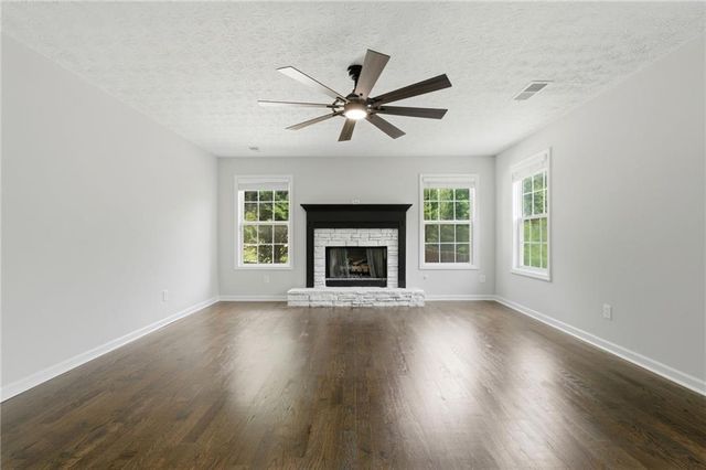 65 Ashford Drive, Oxford, GA 30054
