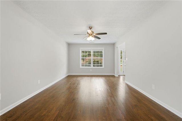65 Ashford Drive, Oxford, GA 30054