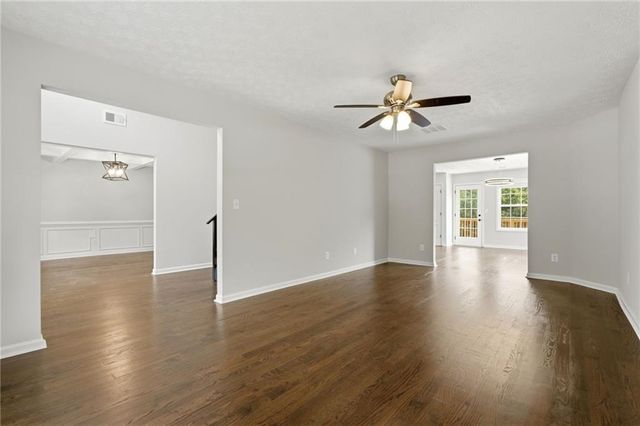 65 Ashford Drive, Oxford, GA 30054