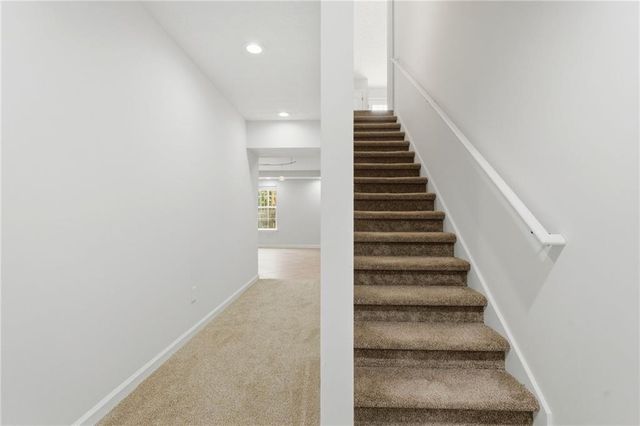 65 Ashford Drive, Oxford, GA 30054