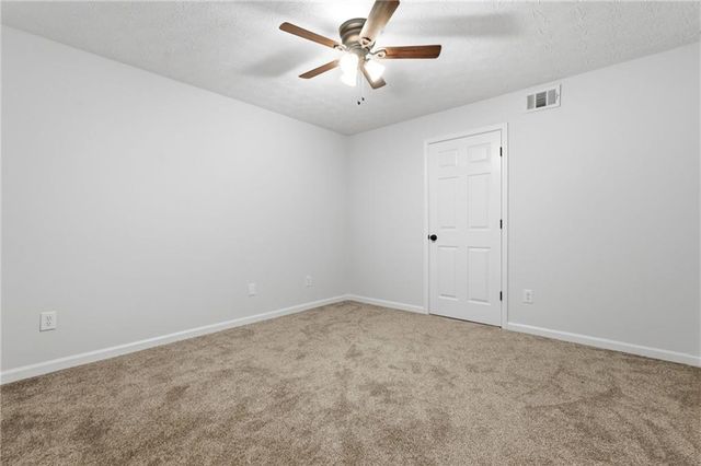 65 Ashford Drive, Oxford, GA 30054