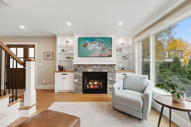 4286 Circle Road, Excelsior, MN 55331