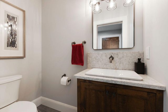 4286 Circle Road, Excelsior, MN 55331