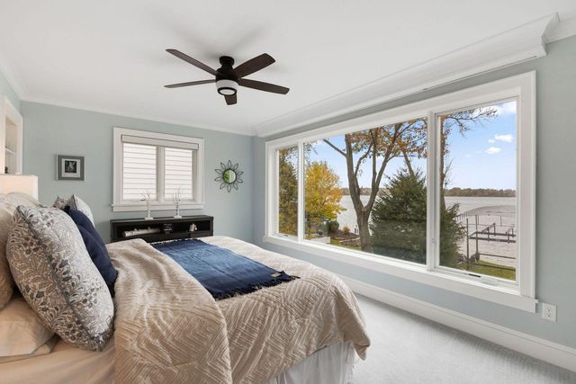 4286 Circle Road, Excelsior, MN 55331