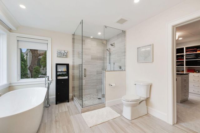 4286 Circle Road, Excelsior, MN 55331