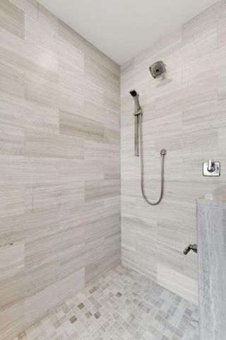 4286 Circle Road, Excelsior, MN 55331