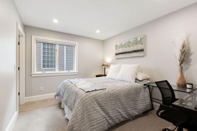 4286 Circle Road, Excelsior, MN 55331