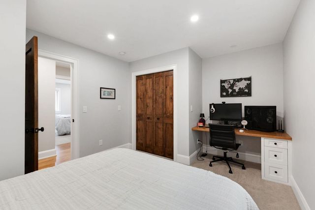 4286 Circle Road, Excelsior, MN 55331