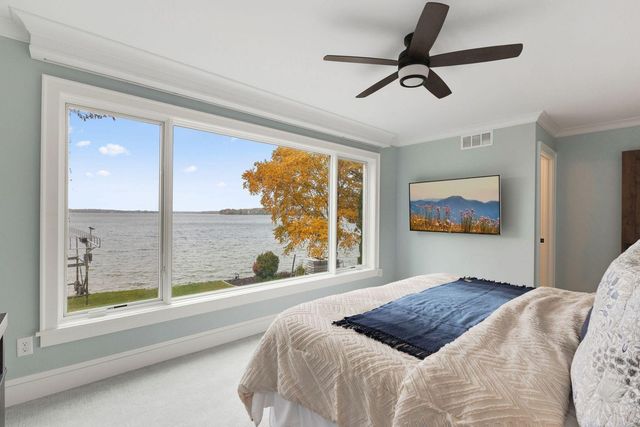 4286 Circle Road, Excelsior, MN 55331