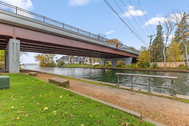 4286 Circle Road, Excelsior, MN 55331