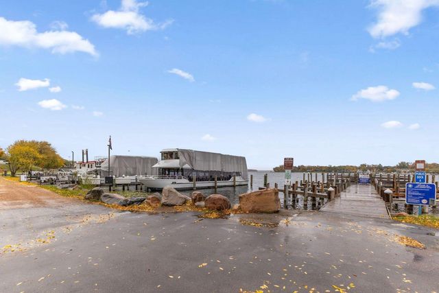 4286 Circle Road, Excelsior, MN 55331