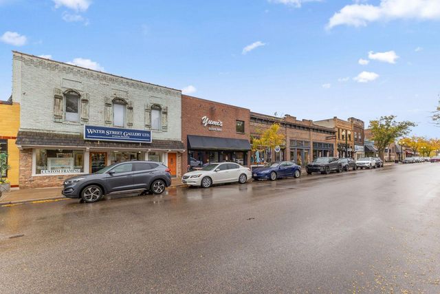 4286 Circle Road, Excelsior, MN 55331