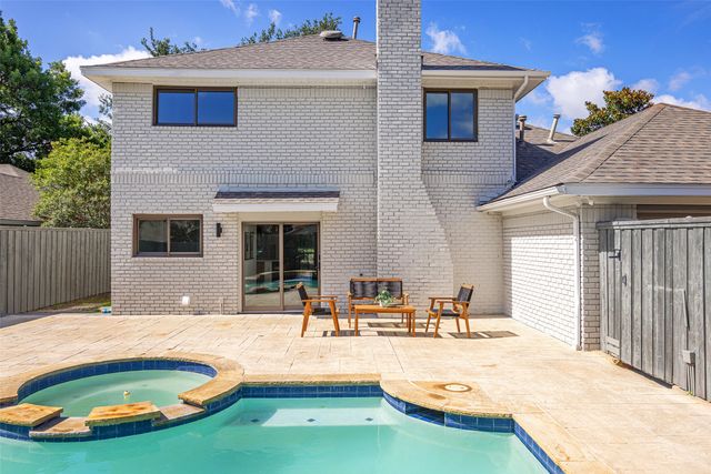 6631 Fireflame Drive, Dallas, TX 75248