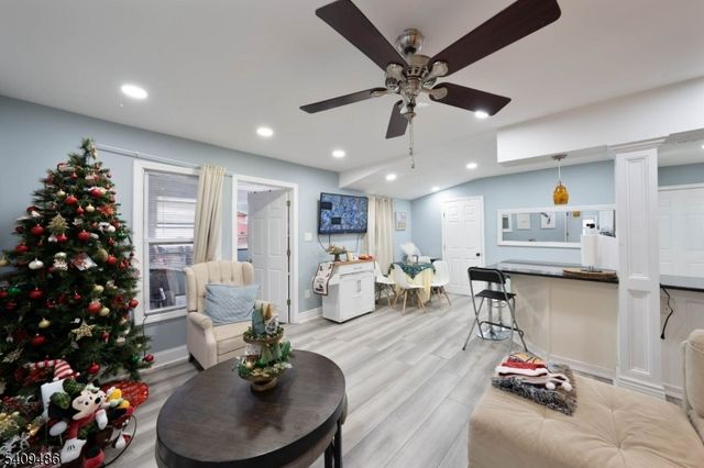 376 Elmora Ave 378, Elizabeth City, NJ 07208