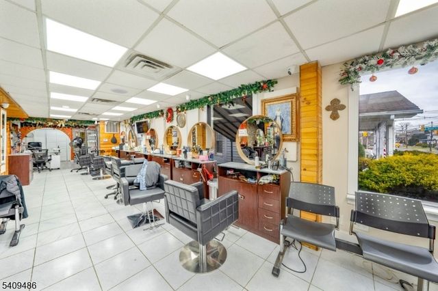 376 Elmora Ave 378, Elizabeth City, NJ 07208