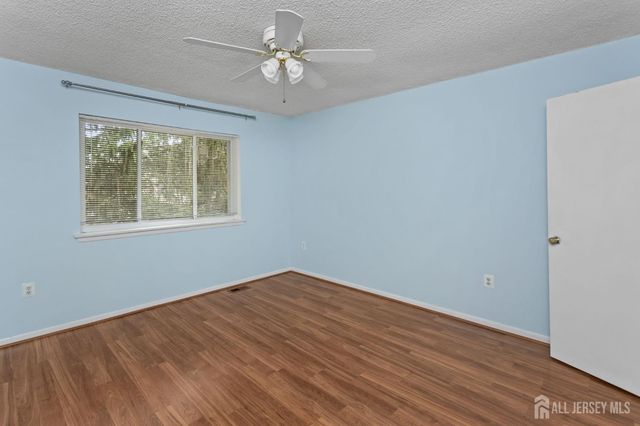 113 Thoreau Drive, Plainsboro, NJ 08536