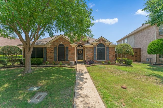 1217 Hershey Lane, Lewisville, TX 75077