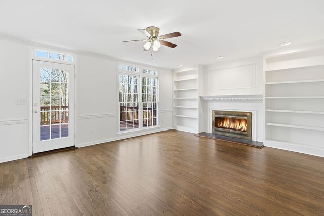 100 Stone Gate Way SE, Mableton, GA 30126