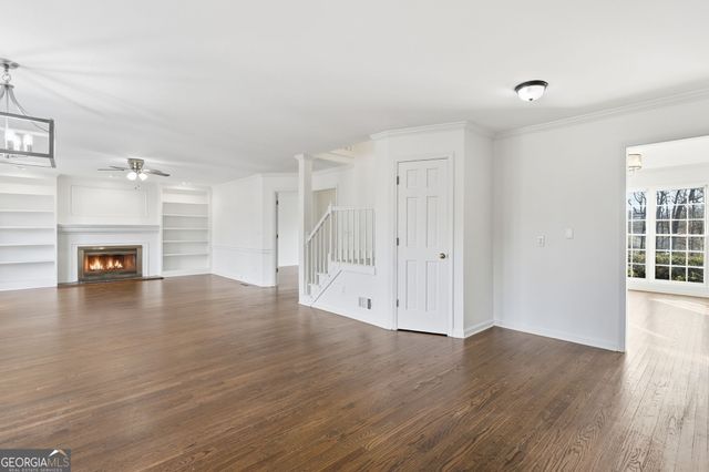 100 Stone Gate Way SE, Mableton, GA 30126