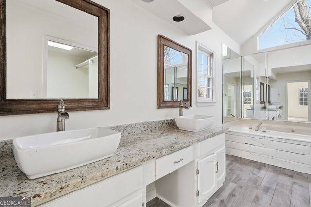 100 Stone Gate Way SE, Mableton, GA 30126