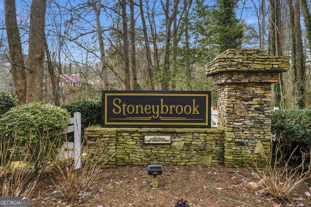 100 Stone Gate Way SE, Mableton, GA 30126