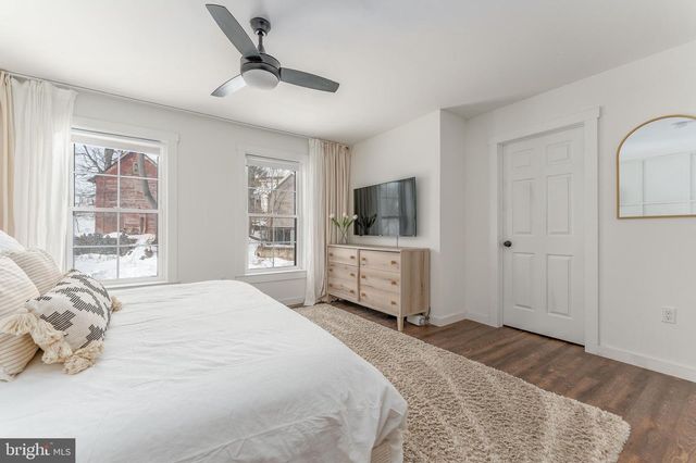 38 E 5TH AVE, Collegeville, PA 19426