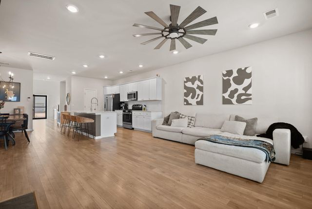 120 Whisper Drive, Summerville, SC 29485