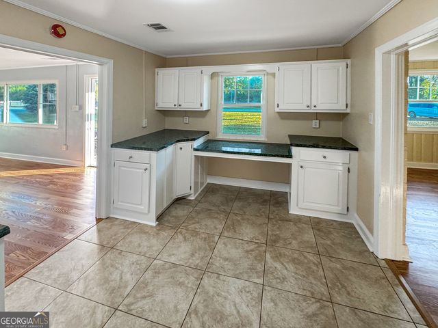 514 Highway 18 W, Barnesville, GA 30204