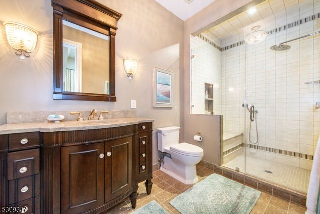 9 Beechtree Ln, Essex Fells Twp., NJ 07021