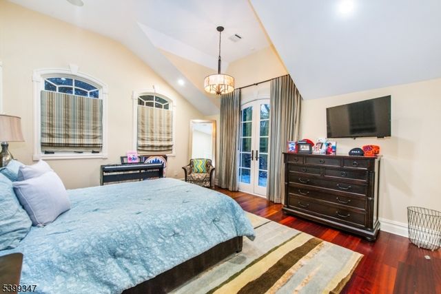 9 Beechtree Ln, Essex Fells Twp., NJ 07021