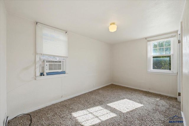 1120 N CANYON ST, Spearfish, SD 57783