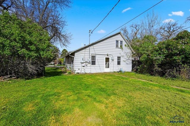 1120 N CANYON ST, Spearfish, SD 57783