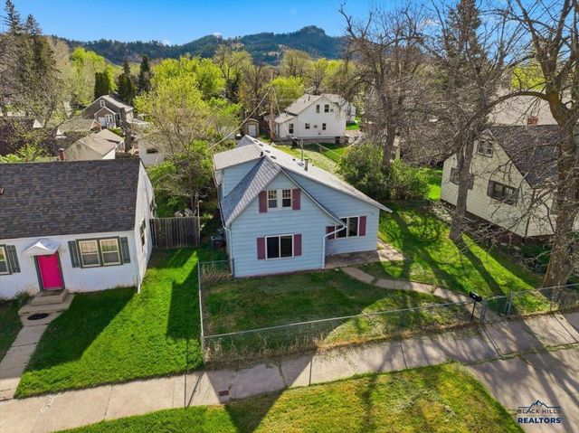 1120 N CANYON ST, Spearfish, SD 57783