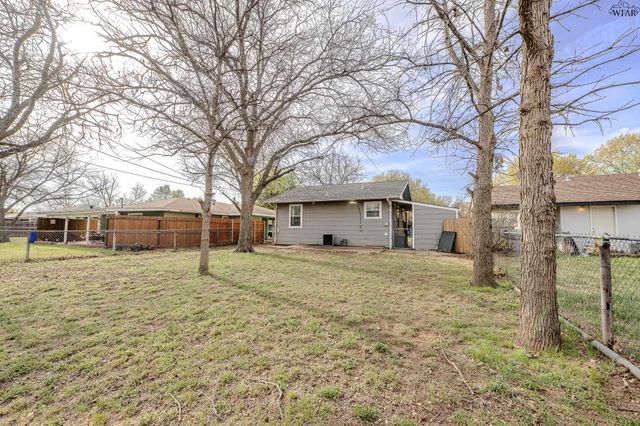 2954 LAVELL AVENUE, Wichita Falls, TX 76308