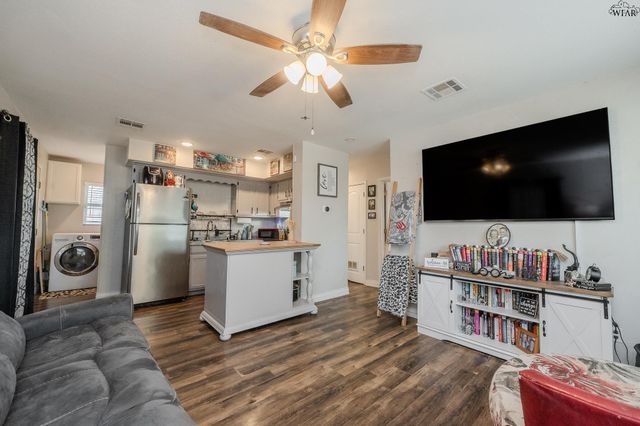 2954 LAVELL AVENUE, Wichita Falls, TX 76308