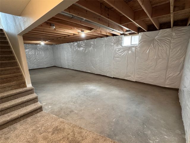 412 E Lally Street, Des Moines, IA 50315