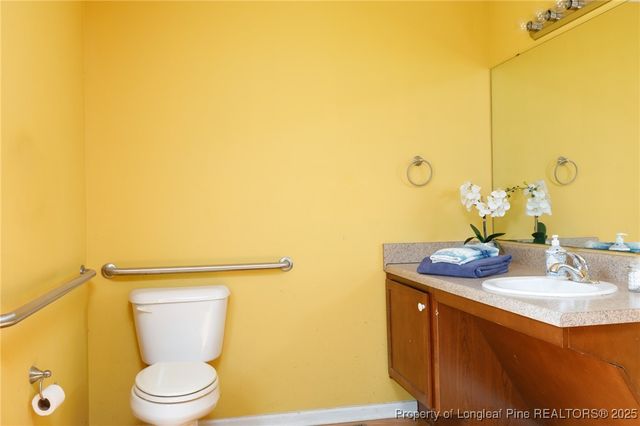 5648 Tolarsville Road, St Pauls, NC 28384