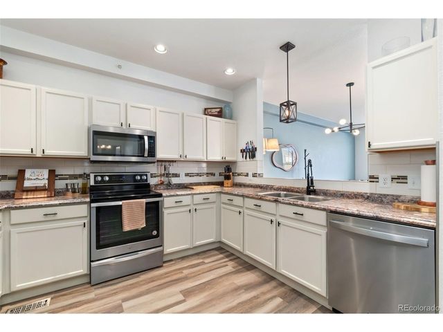 9758 Laredo St 16A, Commerce City, CO 80022