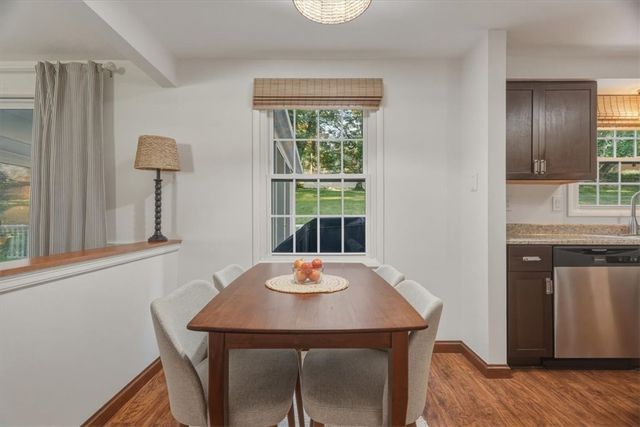 8063 Broadlawn Dr, Mccandless, PA 15237