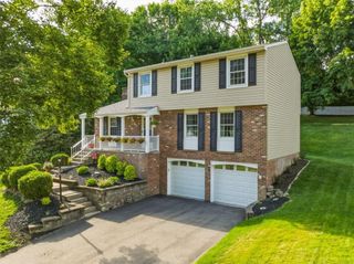 8063 Broadlawn Dr, Mccandless, PA 15237