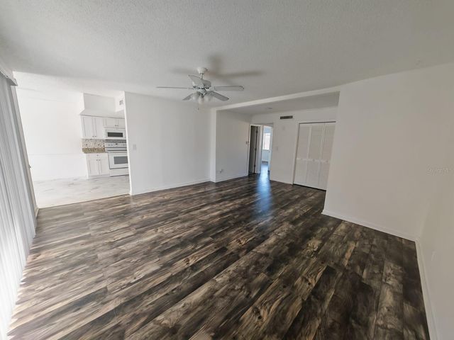 615 N KEENE ROAD Q12, Clearwater, FL 33755