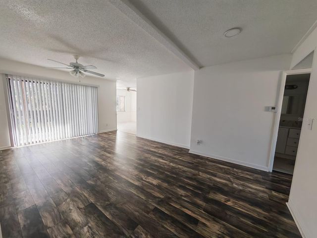 615 N KEENE ROAD Q12, Clearwater, FL 33755