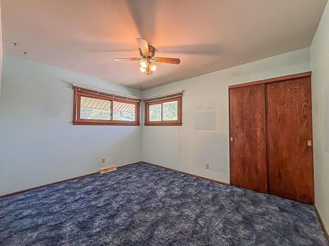 W152N8310 Elm LANE, Menomonee Falls, WI 53051