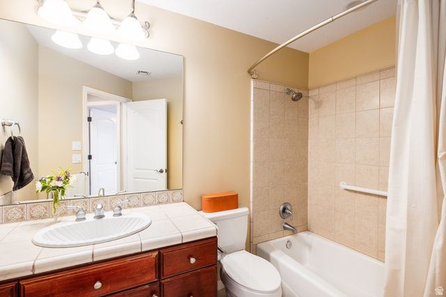 15211 S LONE OAK CT, Draper, UT 84020