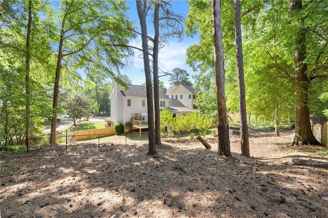 3057 Bunker Hill Circle, Marietta, GA 30062