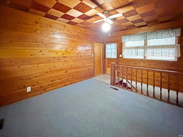 1706 E Walnut Street, Frankfort, IN 46041