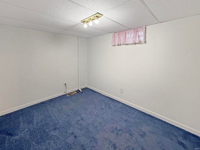 1706 E Walnut Street, Frankfort, IN 46041