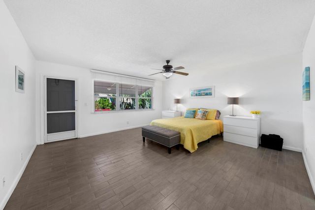 1382 High Point Way NE C, Delray Beach, FL 33445