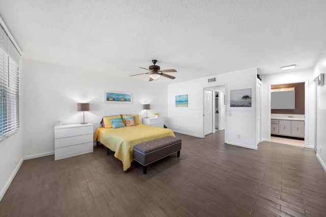 1382 High Point Way NE C, Delray Beach, FL 33445